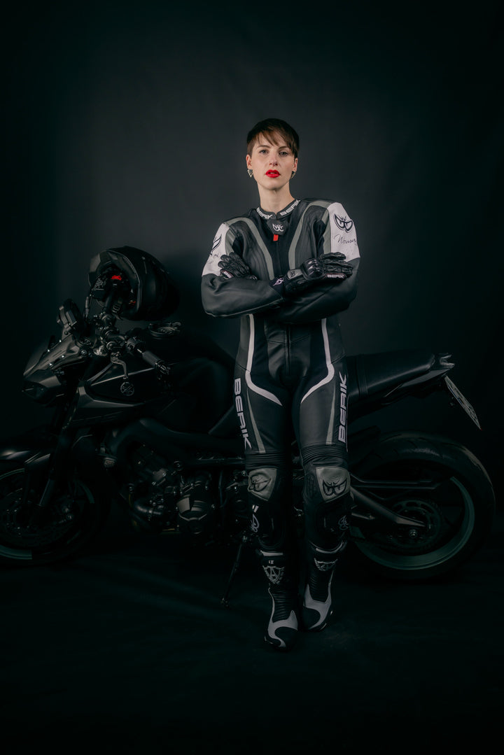 Berik Zora Dames One Piece Moto Cuir Costume
