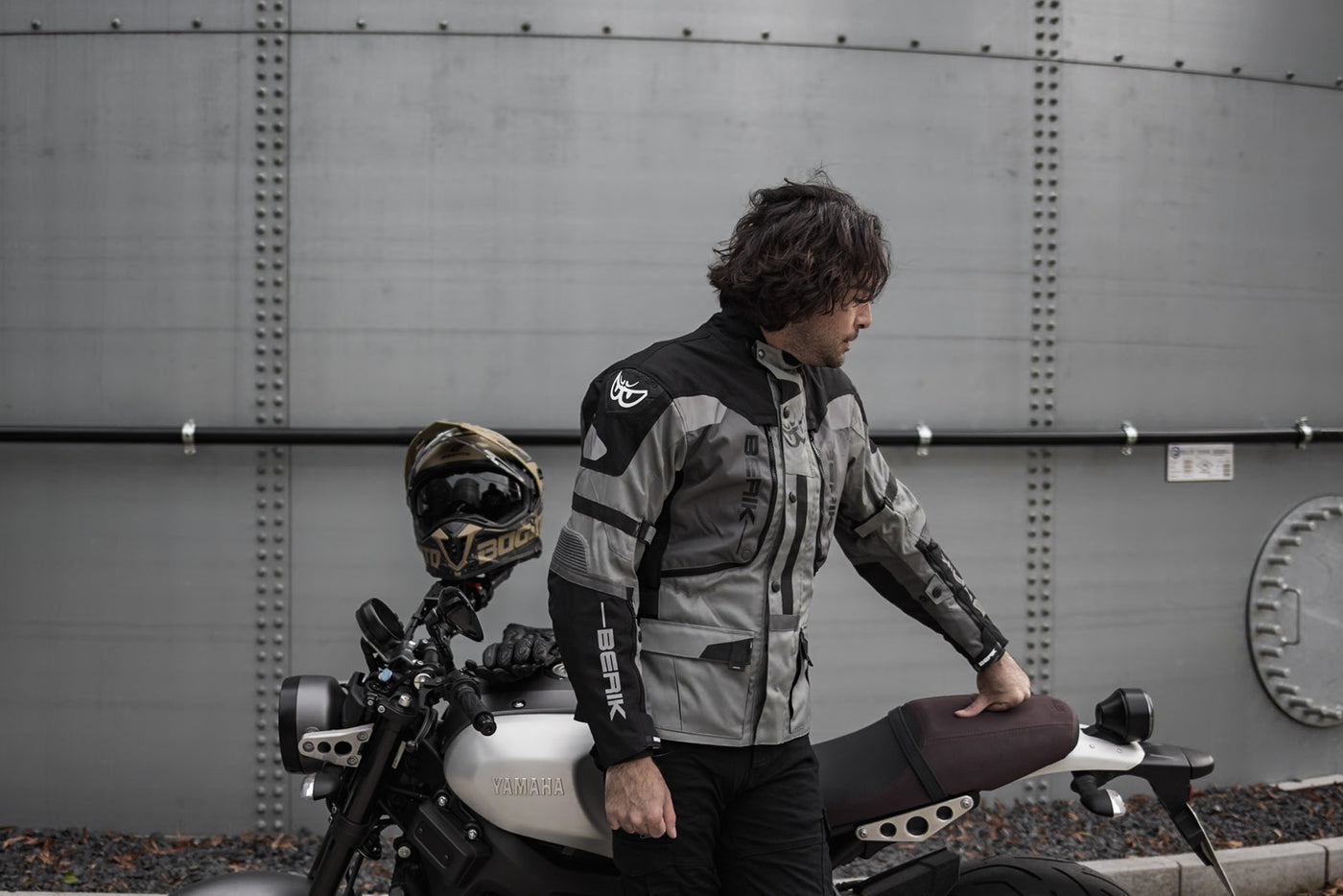 Berik Dakota Waterproof 3in1 Motorcycle Textile Jacket#color_black-anthracite-grey