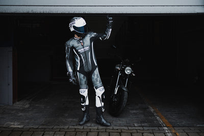 Berik Camo Track Costume en cuir de moto perforé une pièce